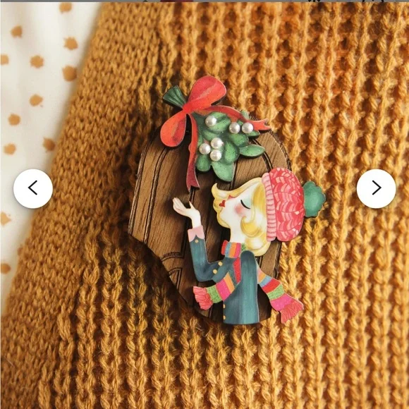 Kiss Me Under The Mistletoe LaliBlue Blonde Christmas Brooch Pin - Picture 4 of 5